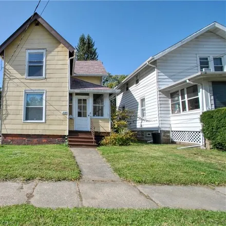 Buy this 3 bed house on 258 Marion Avenue in Lusard Place, Painesville