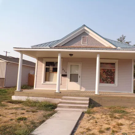 Buy this 2 bed house on 426 5th Avenue North in Twin Falls, ID 83301