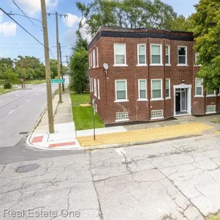 Rent this 3 bed apartment on 9208 East Vernor Highway in Detroit, MI 48214