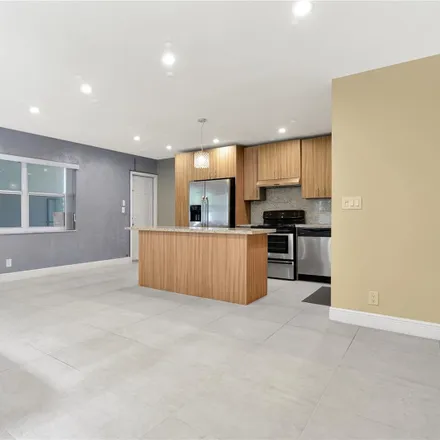 Image 5 - 2905 Pierce Street, Hollywood, FL 33020, USA - Townhouse for sale