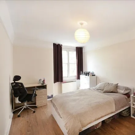 Image 5 - Queen Alexandra Mansions, Hastings Street, London, WC1H 9DP, United Kingdom - Apartment for rent
