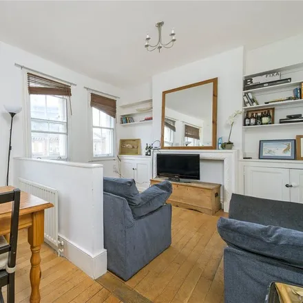 Rent this 3 bed apartment on Queenstown Road in London, SW8 4LN