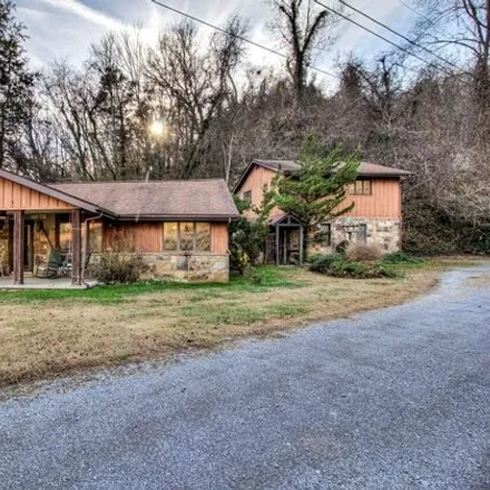 Buy this 7 bed house on 244 Maggie Mack Lane in Sevierville, TN 37862