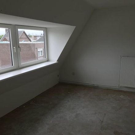 Rent this 2 bed apartment on Kloosterraderstraat 52 in 6461 CD Kerkrade, Netherlands