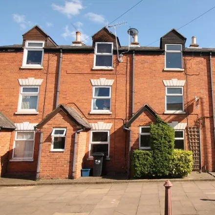 Rent this 2 bed townhouse on Central Food & Wine Daventry in 47 Oxford Street, Daventry