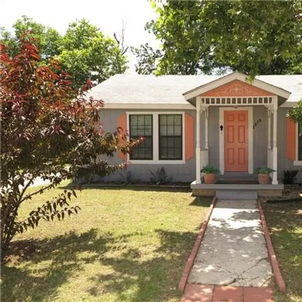 Rent this 2 bed house on 1398 South Pine Street in Georgetown, TX 78626