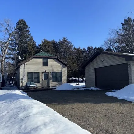 Buy this 1 bed house on 869 Woodside Avenue in Ripon, WI 54971