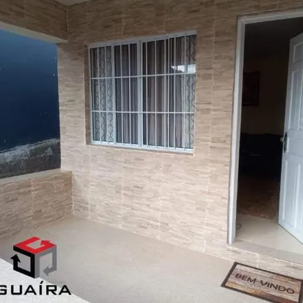 Buy this 2 bed house on Rua dos Miosótis in Jardim Primavera, Mauá - SP