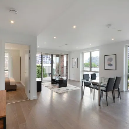 Rent this 2 bed apartment on Heygate Street in London, SE17 1FQ