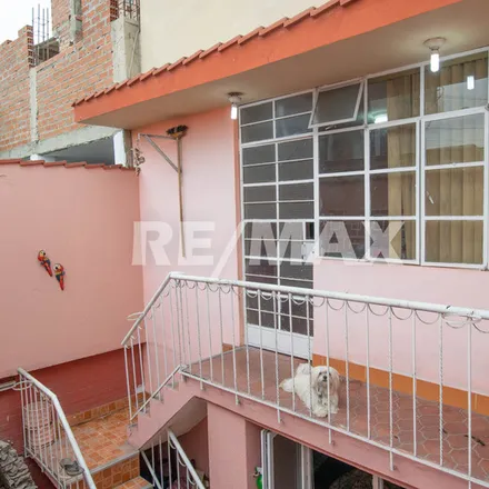Buy this 9 bed house on Avenida de los Insurgentes in La Perla, Lima Metropolitan Area 07011
