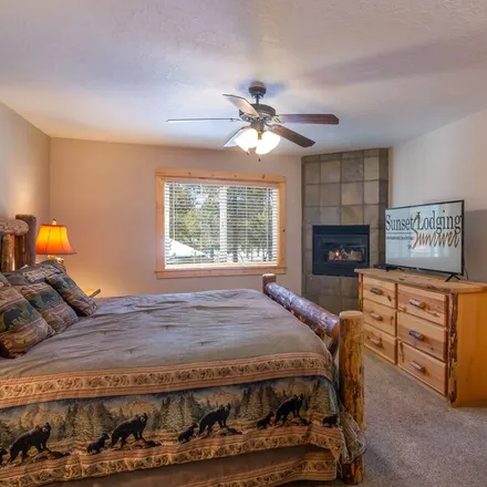Rent this 6 bed house on Sunriver in OR, 97707