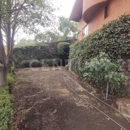 Buy this 3 bed house on Privada Vía Ahuejote in Unidad Habitacional Nativitas, 16340 Mexico City