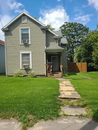 Buy this 5 bed house on 114 Davids Street in Marion, OH 43302