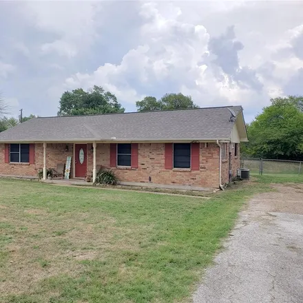 Rent this 3 bed house on 510 Ovilla Road in Waxahachie, TX 75167