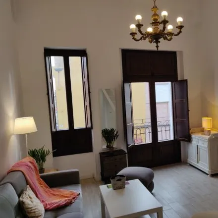 Image 9 - Carrer de Vidal Canelles, 21, 46011 Valencia, Spain - Apartment for rent