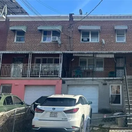 Buy this 5 bed house on 3756 Paulding Avenue in New York, NY 10469