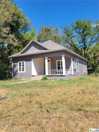 Buy this 3 bed house on 1101 Preston Street in Waco, TX 76704