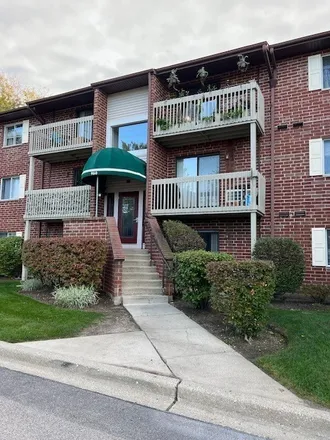 Rent this 2 bed condo on 959 North Lakeside Drive in Vernon Hills, IL 60061