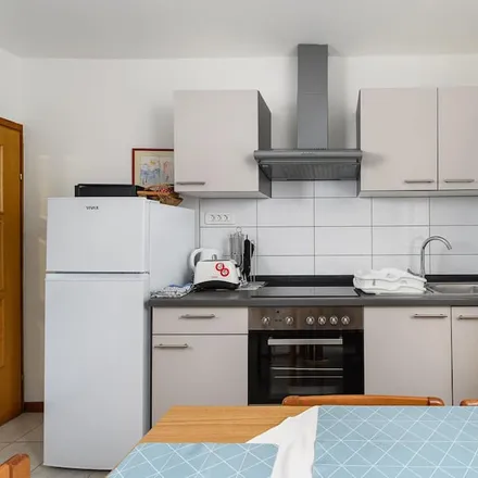 Image 8 - 52475 Grad Umag, Croatia - Apartment for rent