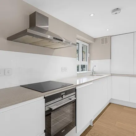 Image 4 - Kilmuir House, Ebury Street, London, SW1W 9AH, United Kingdom - Townhouse for rent