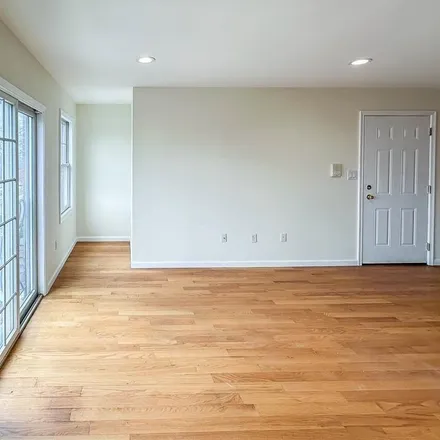 Rent this 3 bed apartment on 190 Terrace Avenue in Jersey City, NJ 07307