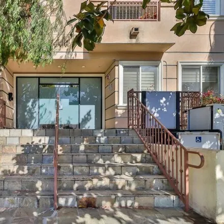 Buy this 2 bed condo on 5999 West Parkcrest Place in Los Angeles, CA 90035