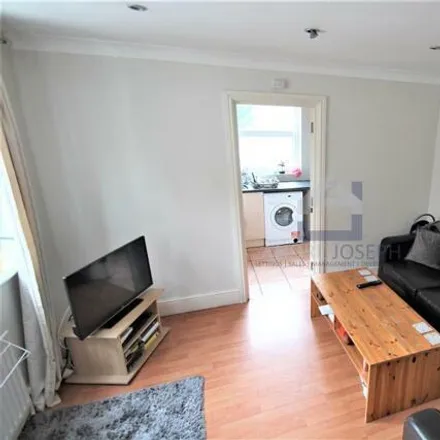 Image 7 - Tooting Bec Road, Londres, London, Sw17 8bg - Apartment for rent