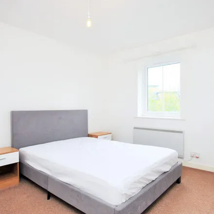 Image 3 - 25-30 Jesmond Place, Newcastle upon Tyne, NE2 3DF, United Kingdom - Apartment for rent
