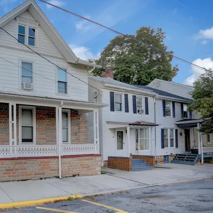 Image 1 - 11 South Carlisle Street, Bloomfield, PA 17068, USA - House for sale