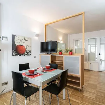 Rent this 2 bed apartment on Madrid in Calle de la Colegiata, 6