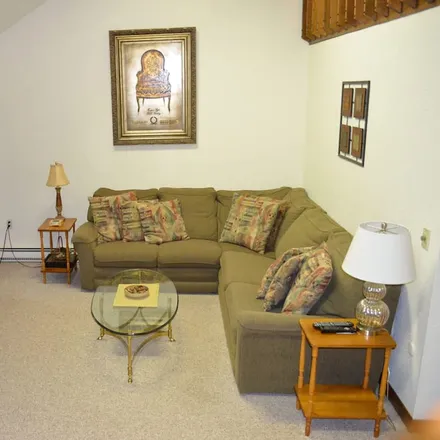 Rent this 2 bed condo on Conway in NH, 03860