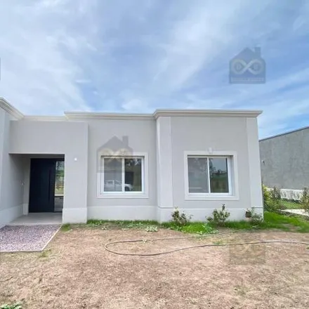 Rent this 3 bed house on unnamed road in Partido del Pilar, 1635 Presidente Derqui