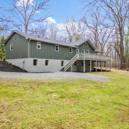 Image 8 - 340 Little Brook Lane, Gogginsville, Franklin County, VA 24151, USA - House for sale