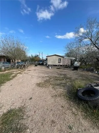 Image 5 - 8072 Gonzalez Street, Las Brisas del Sur Colonia, Pharr, TX 78577, USA - House for sale