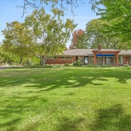 Image 1 - 23839 West River Road, Grosse Ile Township, MI 48138, USA - House for sale