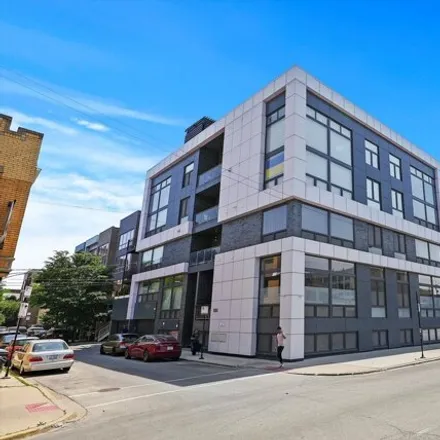 Image 1 - 821 North Ashland Avenue, Chicago, IL 60622, USA - Condo for sale