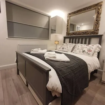 Rent this 2 bed apartment on Luton in LU1 3XH, United Kingdom