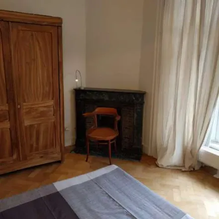 Rent this 1 bed apartment on Rue Hydraulique - Waterkrachtstraat 52 in 1210 Saint-Josse-ten-Noode - Sint-Joost-ten-Node, Belgium
