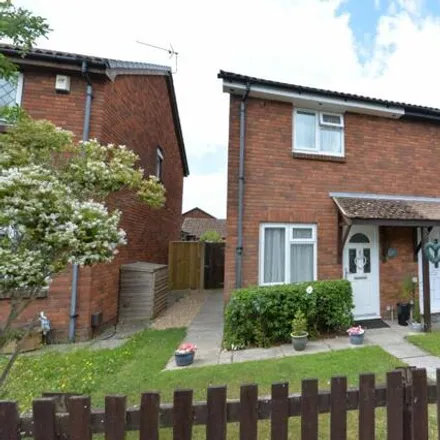 Buy this 2 bed duplex on Beaulieu Close in New Milton, BH25 5UX