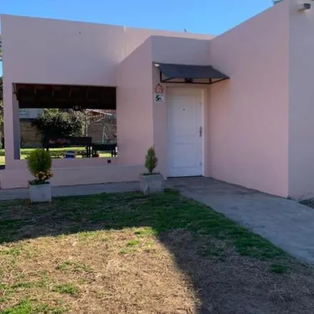 Image 1 - Cristóbal Colón, Partido de Tigre, B1618 AUS Don Torcuato, Argentina - House for sale