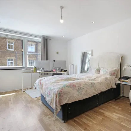 Image 9 - Cumberland Terrace Mews, London, NW1 4HR, United Kingdom - Apartment for rent