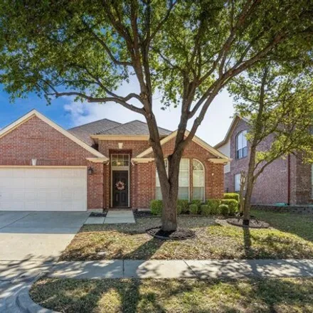 Image 2 - 5772 Gleneagles Circle, Fort Worth, TX 76137, USA - House for sale