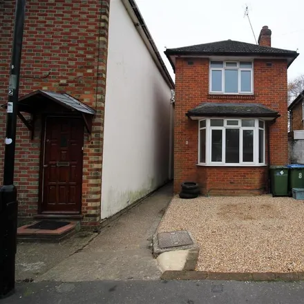 Rent this 2 bed house on Andover Road in Southampton, SO15 3AZ