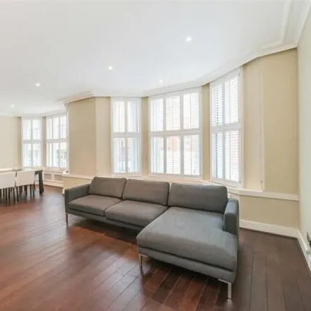 Image 2 - 106-116 Park Street, London, W1K 6RD, United Kingdom - Room for rent