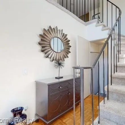 Image 3 - 6972 Pebble Creek Woods Drive, West Bloomfield Township, MI 48322, USA - Condo for sale