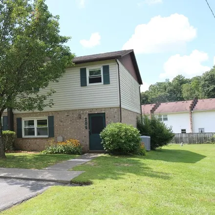Buy this 3 bed townhouse on 206 Jade Lane in Beckley, WV 25801