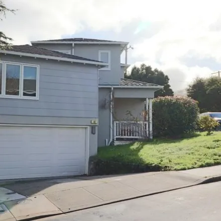 Rent this 4 bed house on 3 Aura Vista Drive in Millbrae, CA 94030