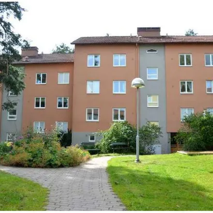 Rent this 1 bed apartment on Riksdalersgatan 25A in 414 81 Gothenburg, Sweden