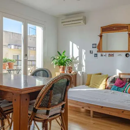 Rent this 2 bed apartment on Carrer de la Remunta in 20, 46011 Valencia