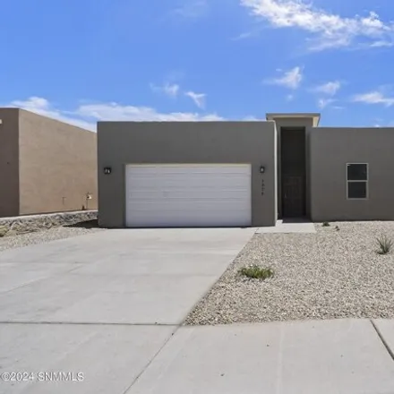 Buy this 4 bed house on Lenox Avenue in Las Cruces, NM 88013
